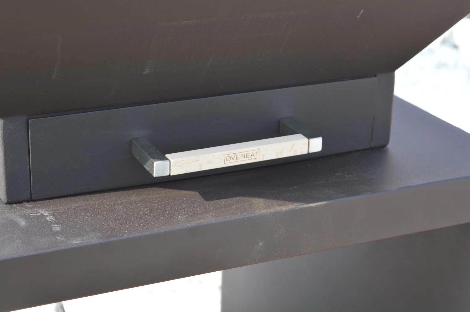 Oveneat OFP-WV-00000R BBQ Tower with wood storage includes cover,cooking grill & grilled plate - Image 4