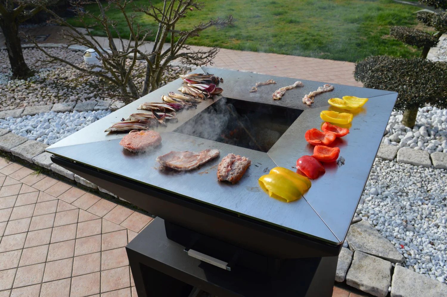 Oveneat OFP-WV-00000R BBQ Tower with wood storage includes cover,cooking grill & grilled plate - Image 9